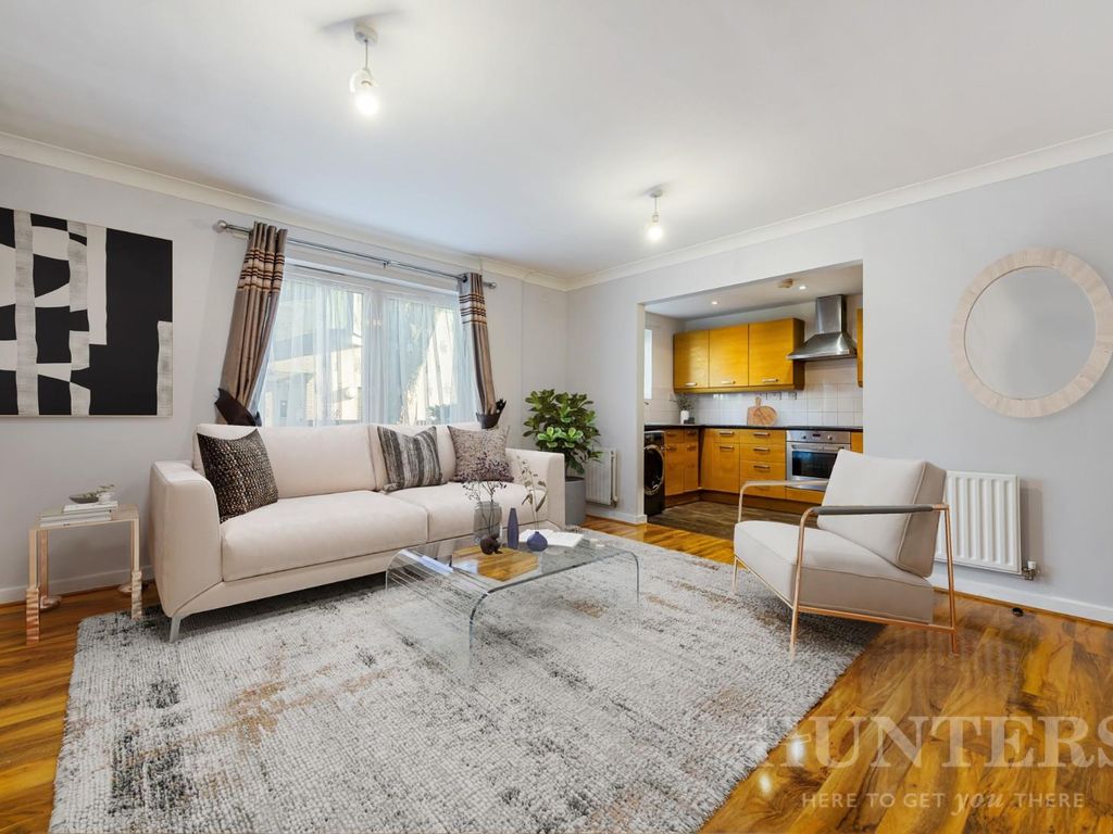 2 bed flat to rent in Tottenham Green East, London N15, £1,800 pcm Zoopla