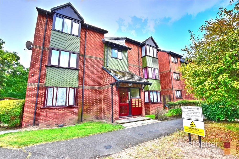 Studio to rent in Maltby Drive, Enfield EN1 Zoopla