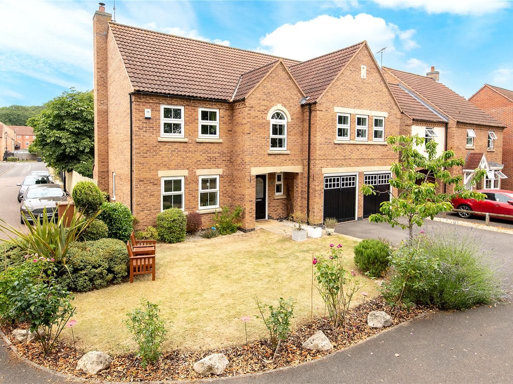 5 bed detached house for sale in Lothian Way, Greylees, Sleaford