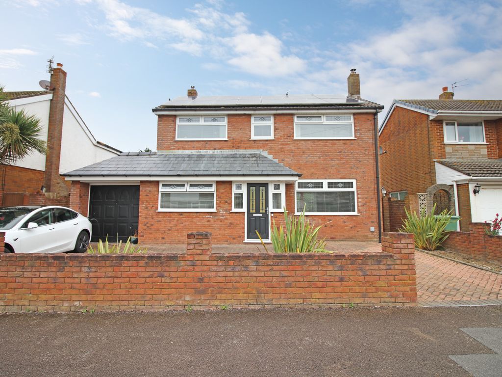 3 bed detached house for sale in Larkholme Parade, Fleetwood