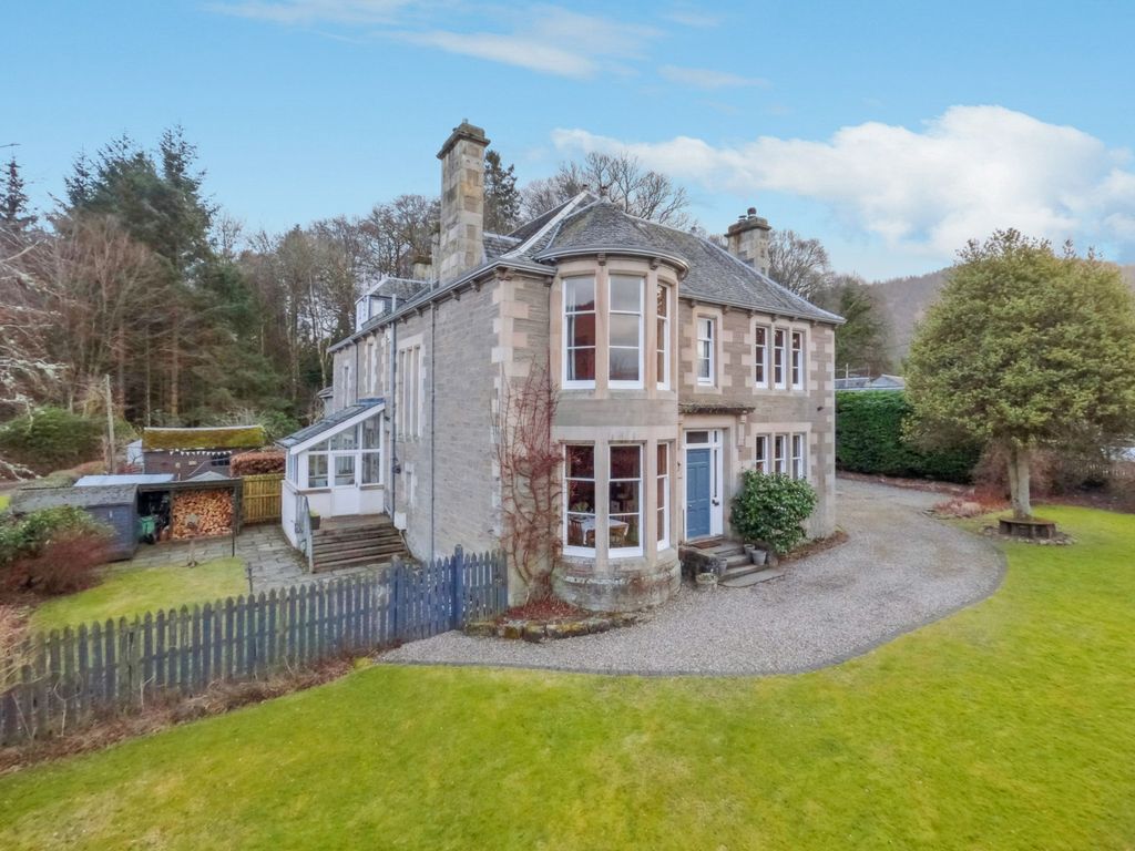 4 bed semidetached house for sale in Oak Road, Birnam, Dunkeld PH8