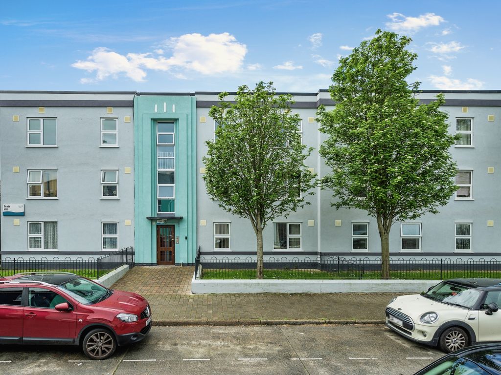 2 bed flat for sale in Teats Hill Flats, Coxside, Plymouth, Devon PL4