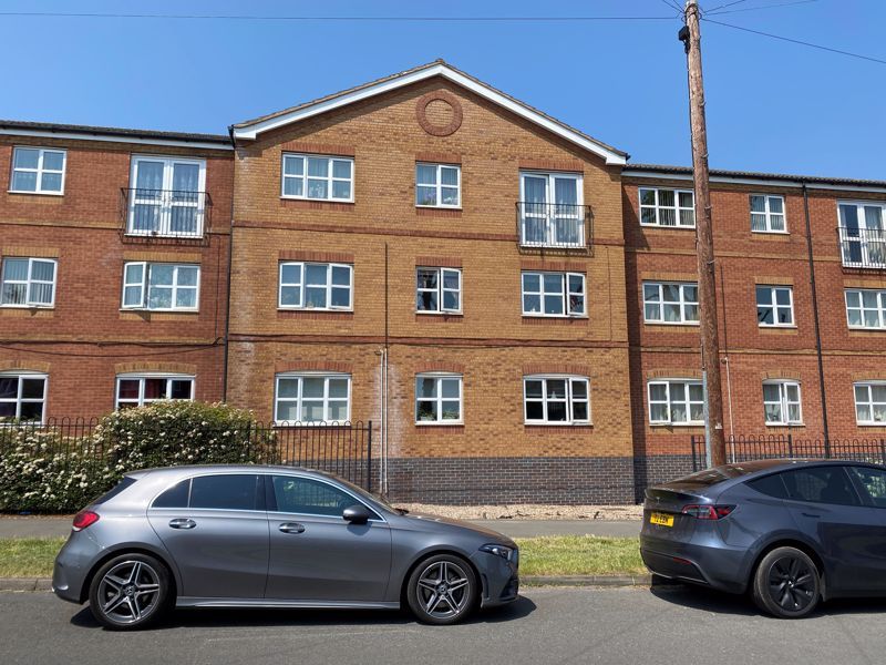 2 bed flat for sale in BlackATree Road, Nuneaton CV10 Zoopla