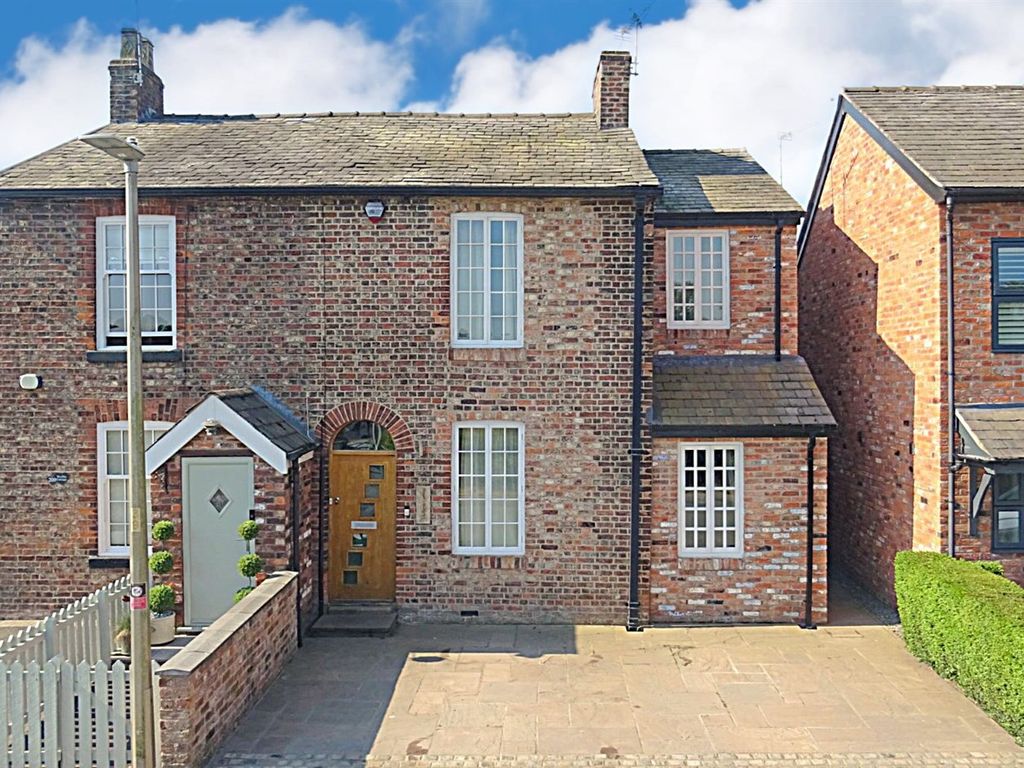 4 bed semidetached house for sale in Moor Lane, Wilmslow SK9 Zoopla