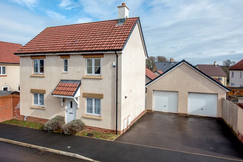 3 bed detached house for sale in Stockwell Road, Taunton TA1 Zoopla