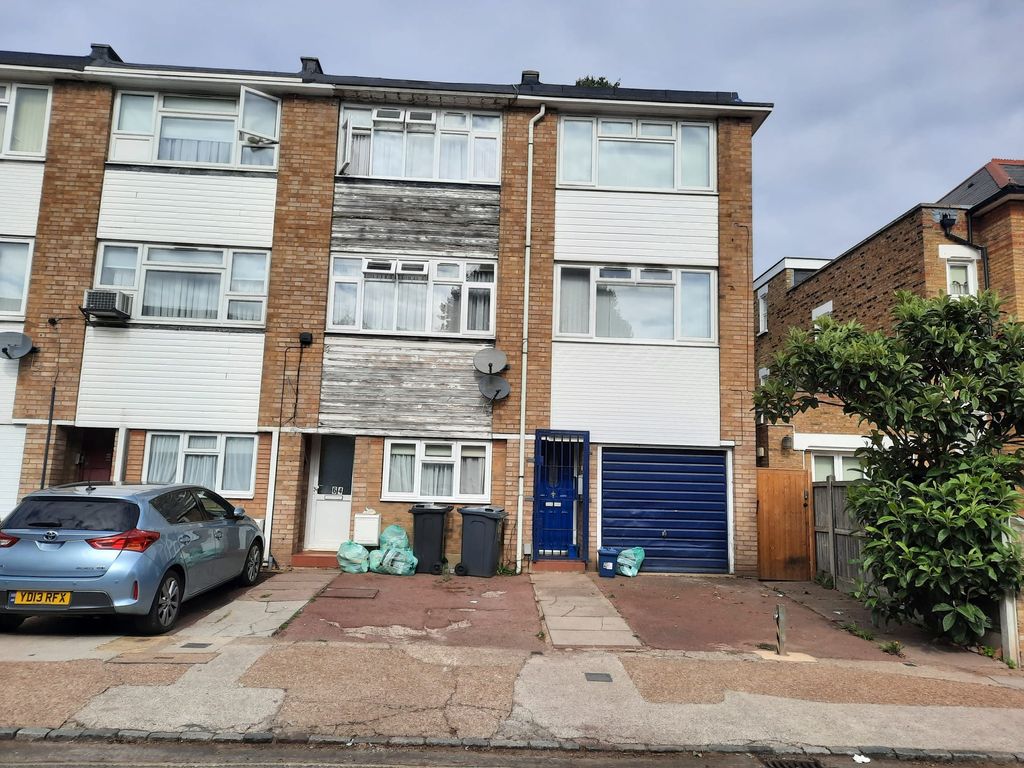 St Kilda's Road, London N16