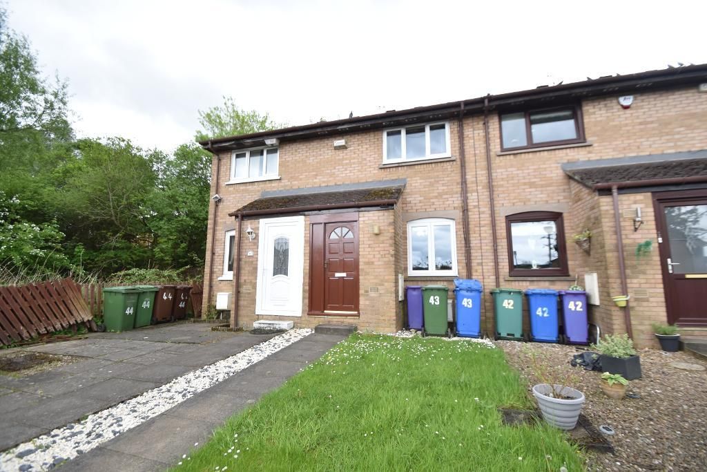 2 bed terraced house for sale in Southview Terrace,