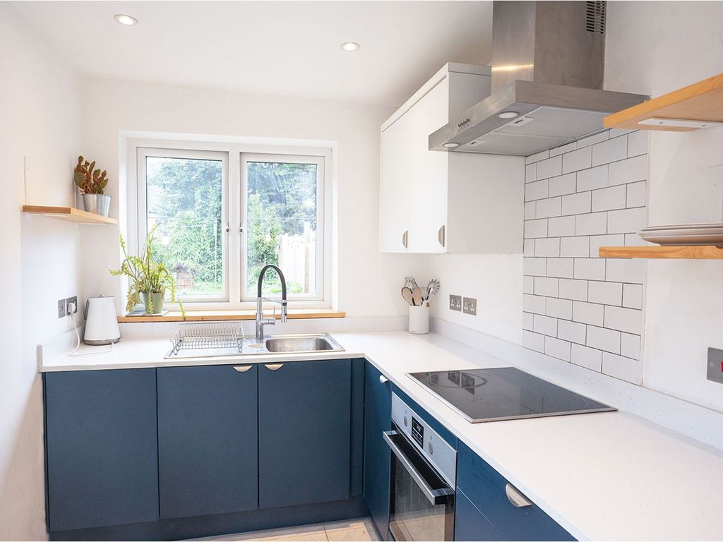 3 bed semidetached house for sale in Heath Street, Cardiff CF11, £