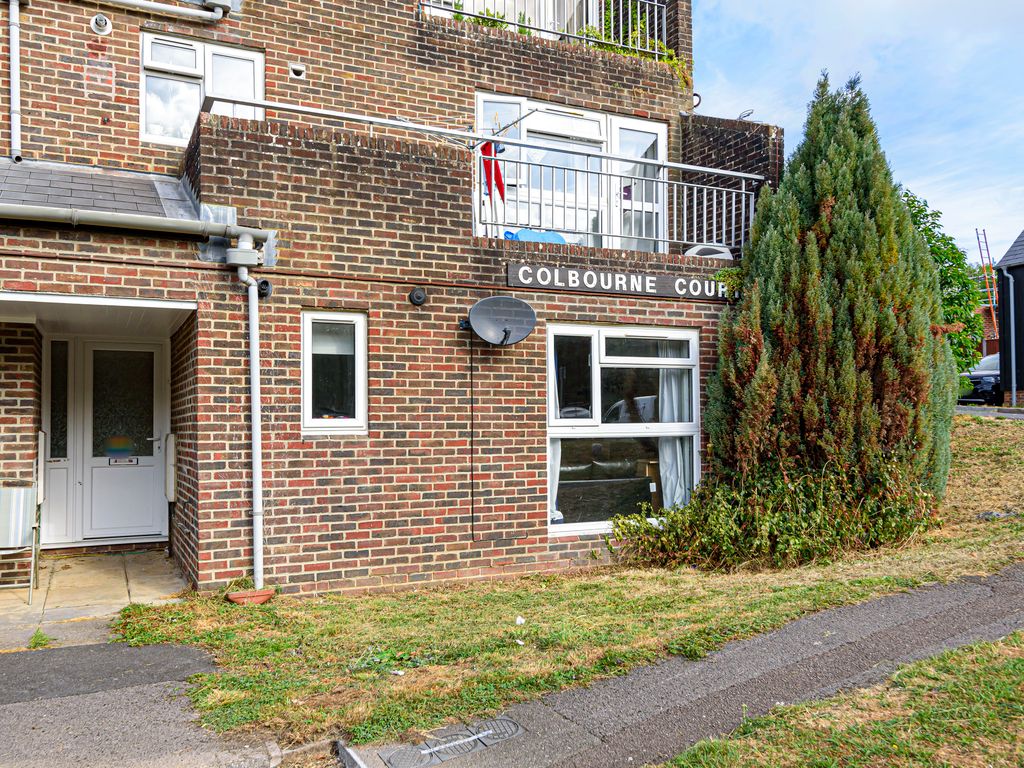 Studio for sale in Oglander Road, Winchester SO23 Zoopla