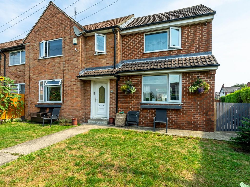 4 bed end terrace house for sale in Dijon Avenue, York YO24 Zoopla