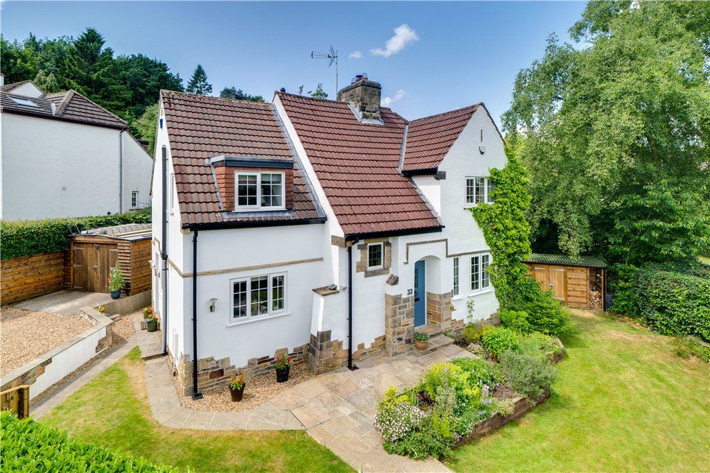 4 bed detached house for sale in Moorway, Guiseley, Leeds, West