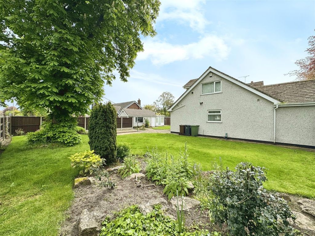 4 bed detached bungalow for sale in Gores Lane, Formby, Liverpool L37