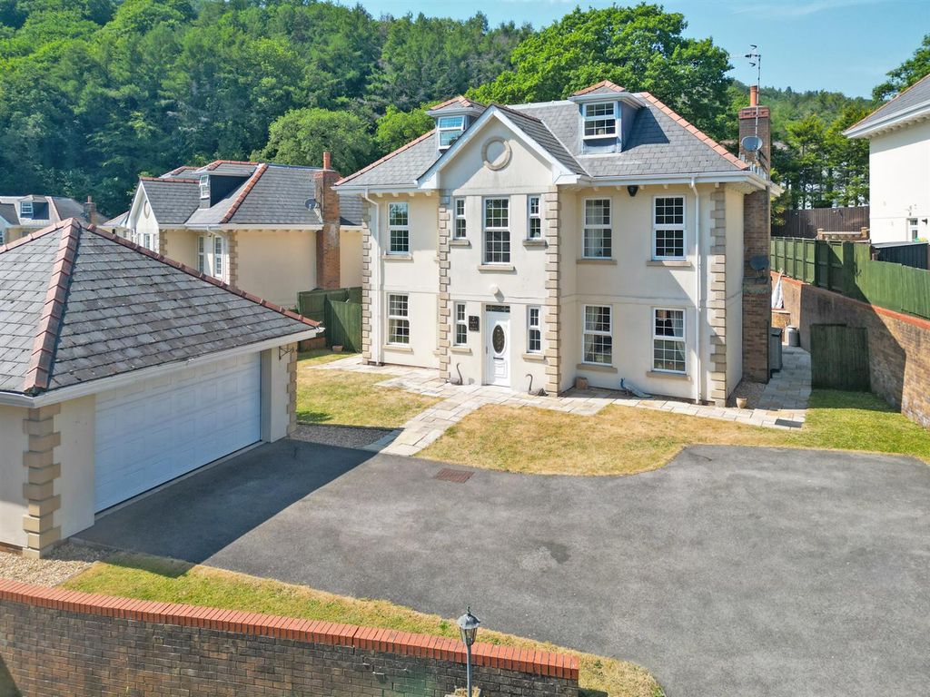 4 bed detached house for sale in Nant Y Glyn, Cilfrew, Neath SA10 Zoopla