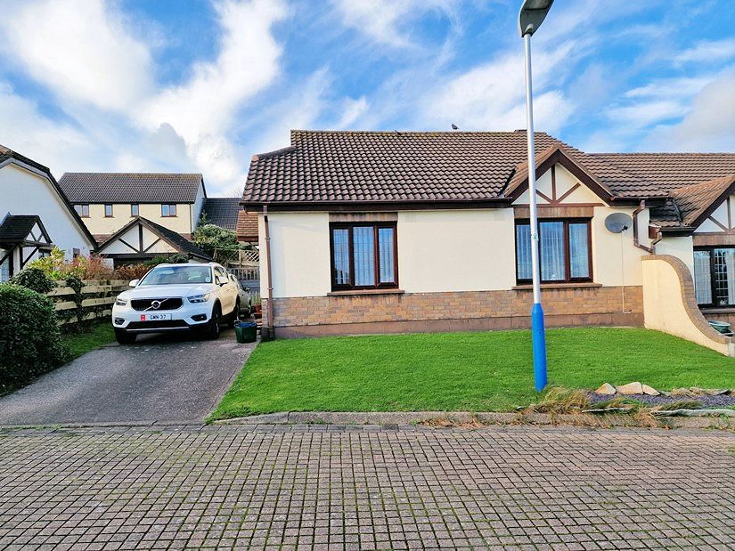 2 bed semidetached house for sale in Hampton Grove, Farmhill Douglas