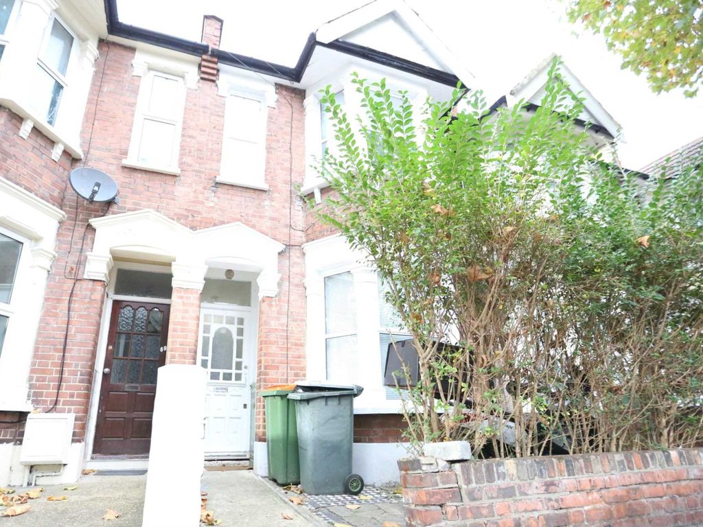 3 bed terraced house for sale in Haldane Road, East Ham E6 Zoopla