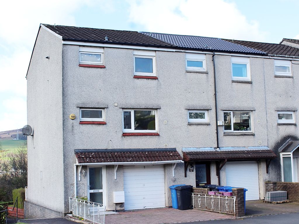 4 bed town house for sale in Ladyton Estate, Bonhill, Alexandria G83, £