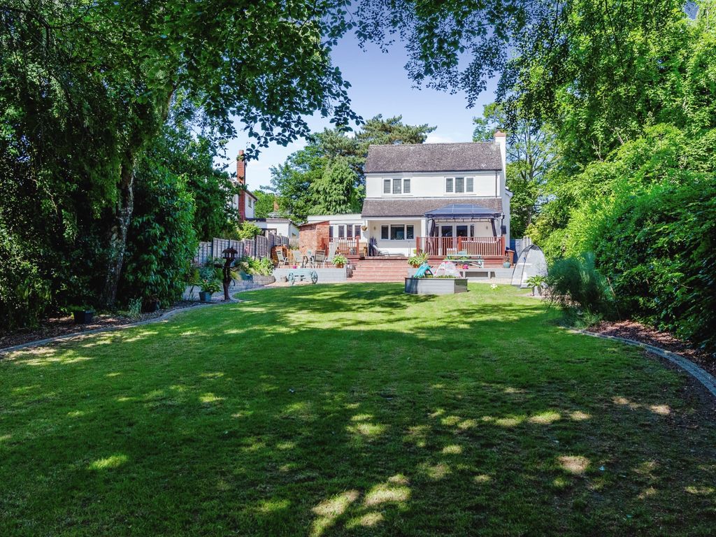 5 bed detached house for sale in Hatherton Road, Shoal Hill, Cannock