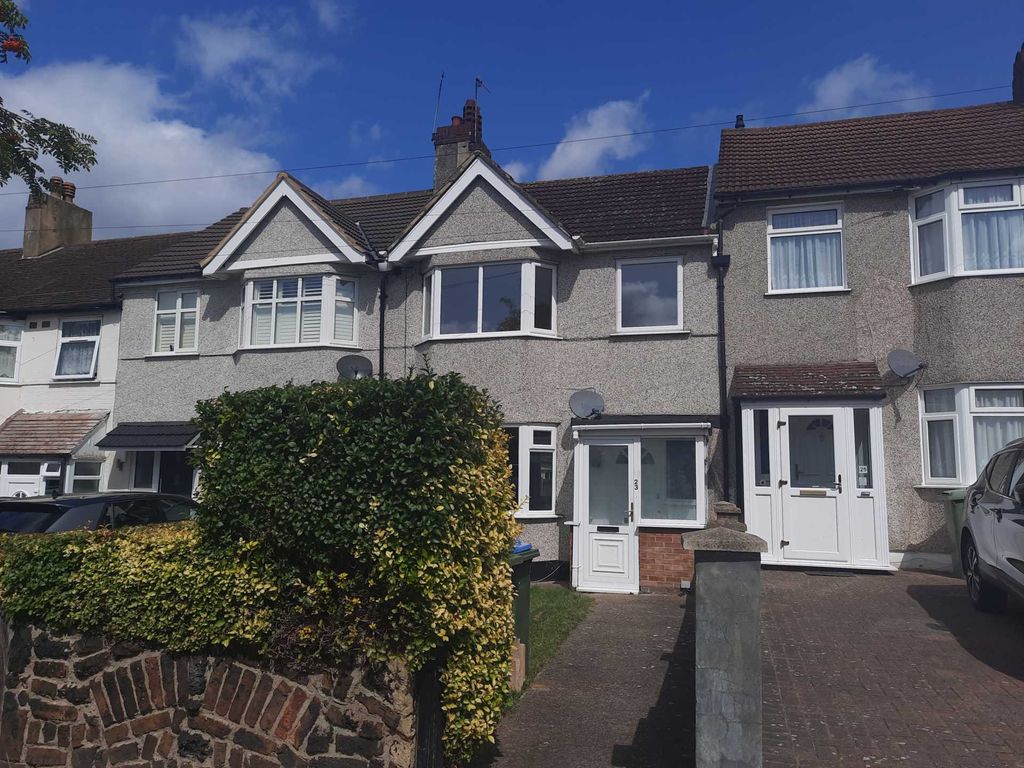 3 bed property to rent in Rutherglen Road, Abbey Wood SE2, £1,800 pcm