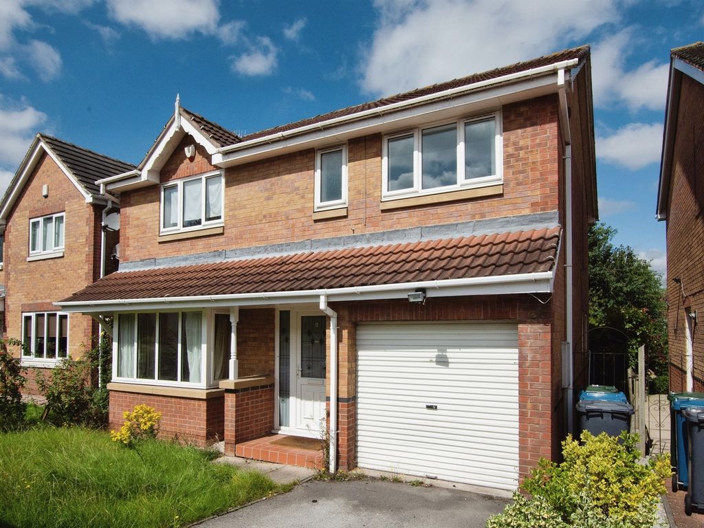 4 bed detached house for sale in Greenwich Park Close, West Bridgford