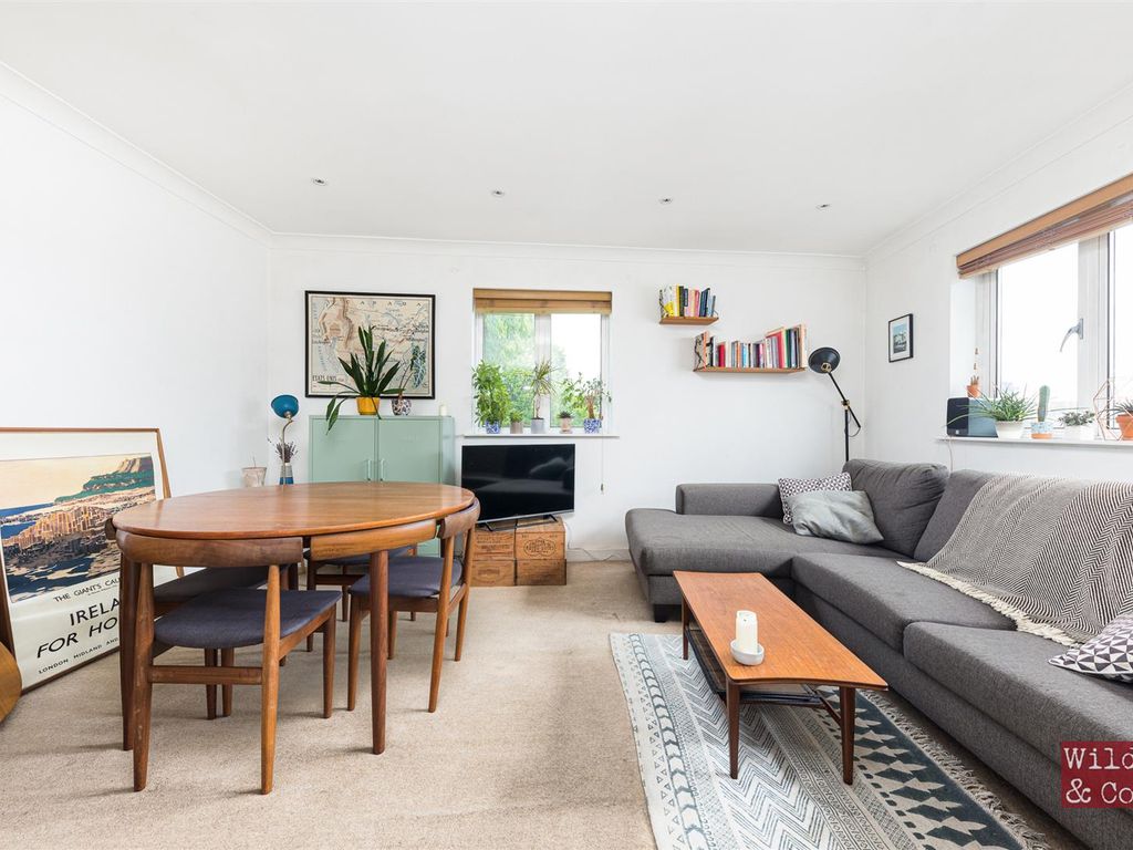 2 bed flat for sale in Knightley's Court, Wellington Road, Leyton E10