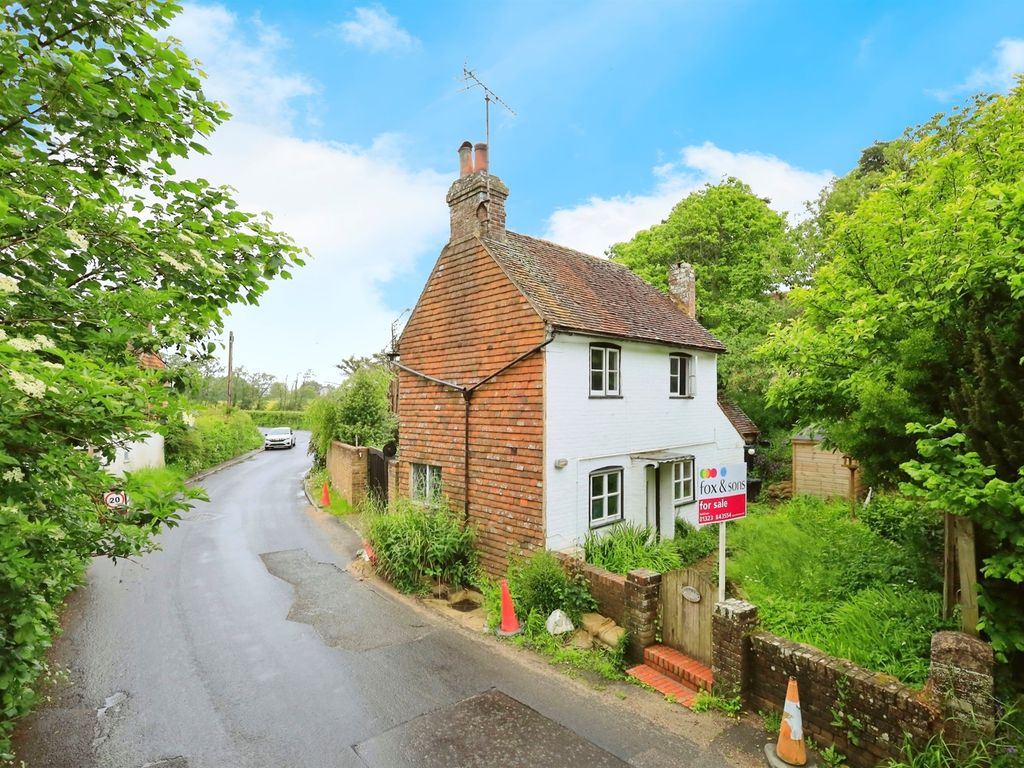 2 bed property for sale in Church Road, Hellingly, Hailsham BN27, £