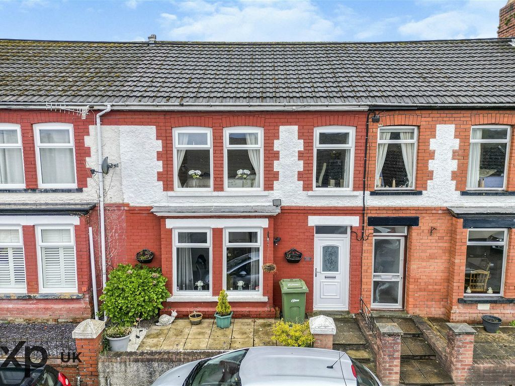 3 bed terraced house for sale in Albion Terrace, Blackwood NP12, £