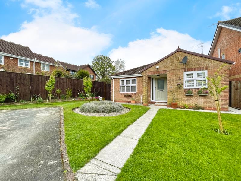 2 bed bungalow for sale in Harewood Gardens, Pegswood, Morpeth NE61, £