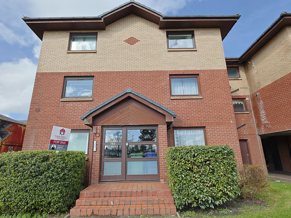 2 bed flat for sale in Paisley Road, Renfrew PA4, £23,000 Zoopla