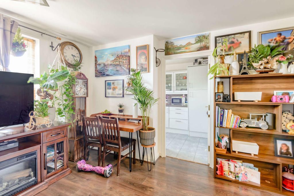 2 bed flat to rent in Aberdeen Road, London N18 Zoopla