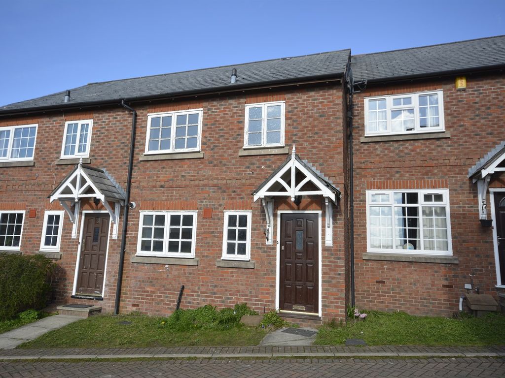 3 bed town house for sale in Alexandra Mews, High Street, Frodsham WA6