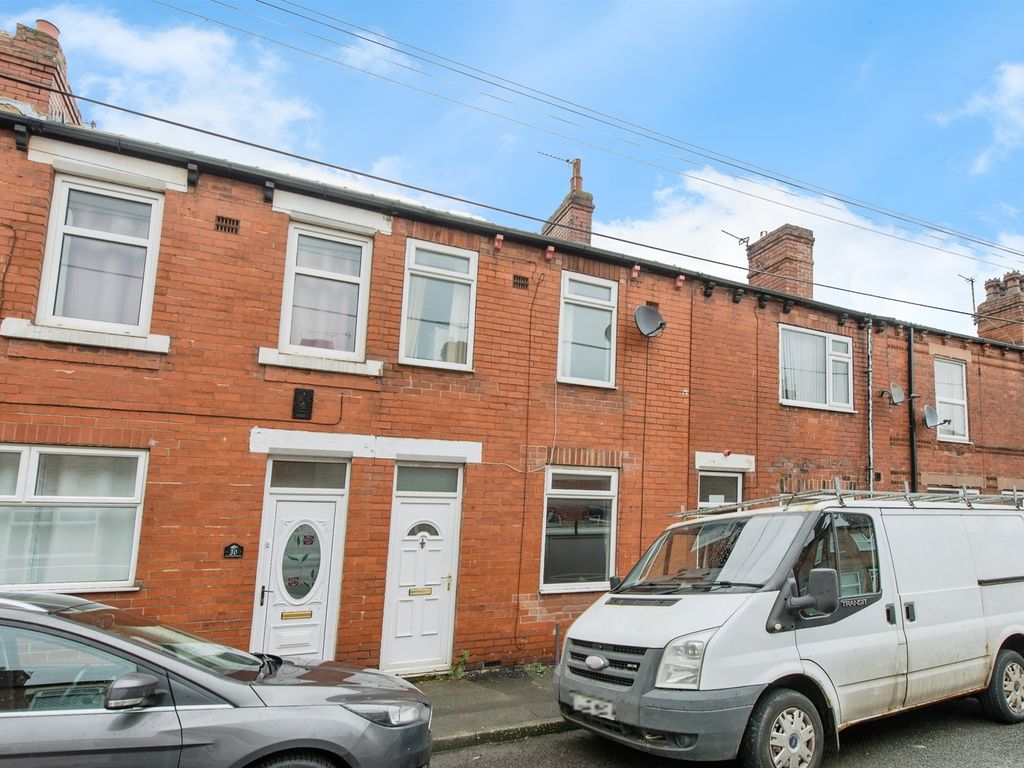 3 bed terraced house for sale in Ambler Street, Castleford WF10, £