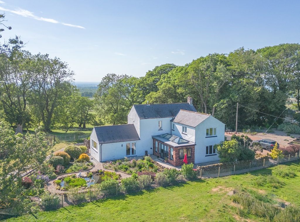 3 bed detached house for sale in Hallbankgate, Brampton CA8, £475,000