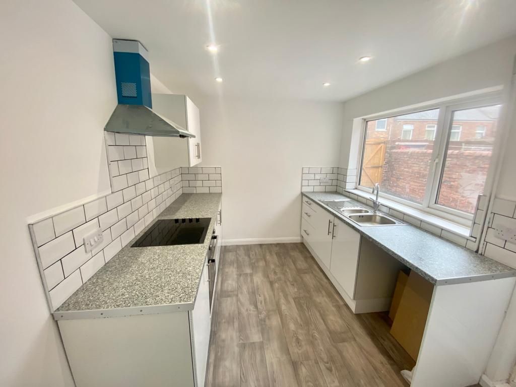 3 bed terraced house to rent in Hedworth Terrace, Shiney Row, Houghton