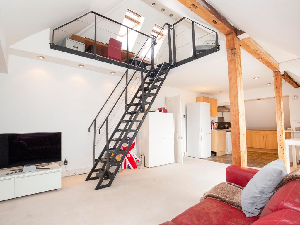 2 bed flat for sale in Cranes Park, Surbiton KT5 Zoopla