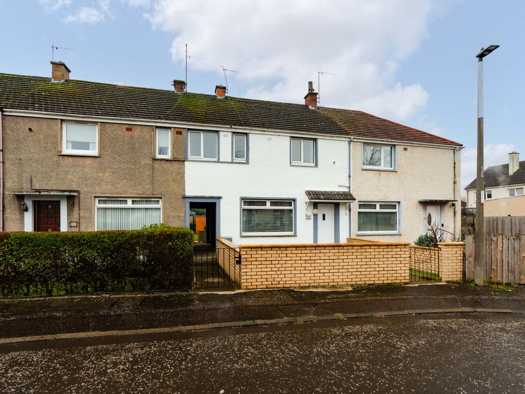 3 bed terraced house for sale in 32 Niddrie Marischal Crescent