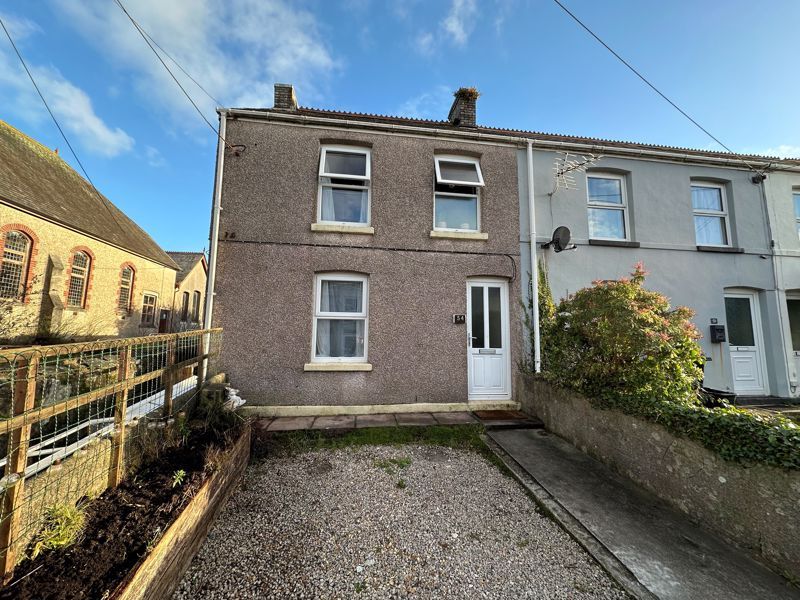 2 bed end terrace house to rent in Central Treviscoe, St. Austell PL26