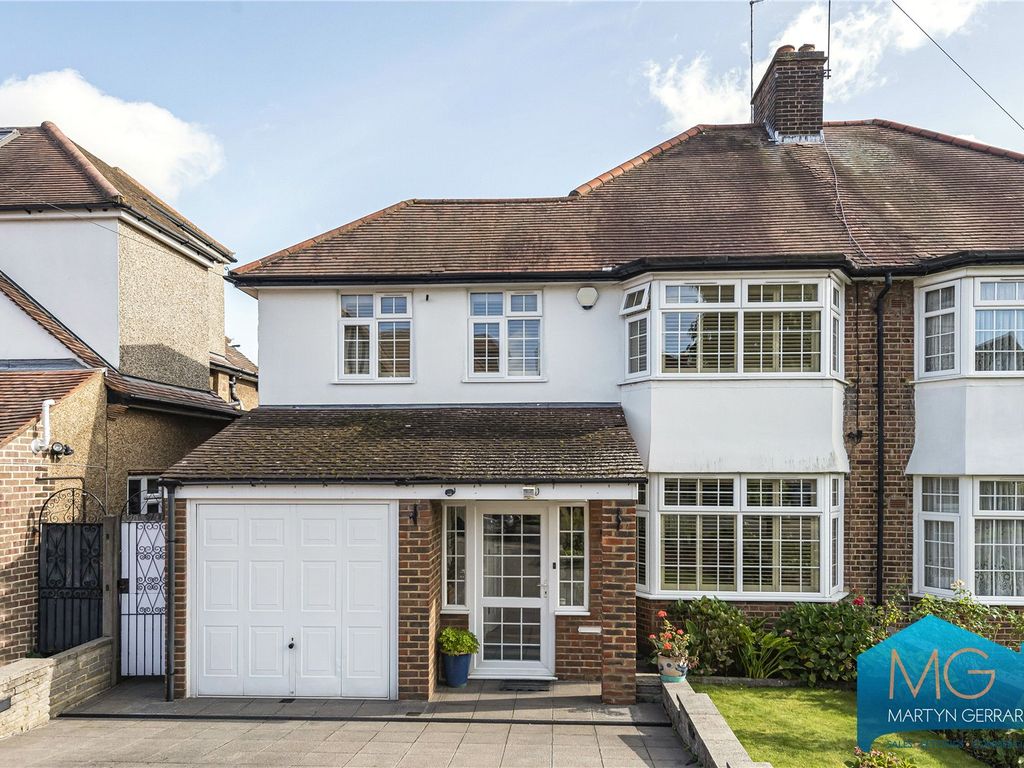 3 bed semidetached house for sale in Friars Avenue, Whetstone N20, £