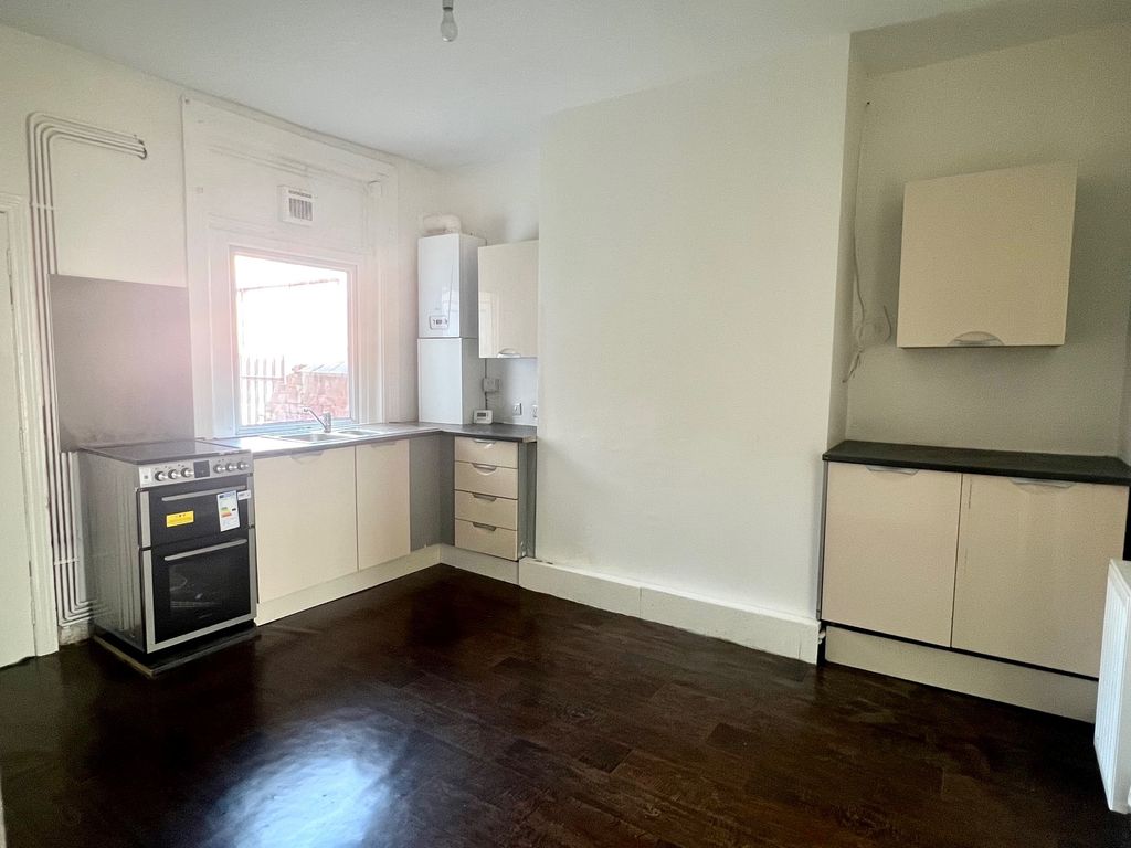 1 bed flat to rent in Woodfield Road, Balby, Doncaster DN4 Zoopla
