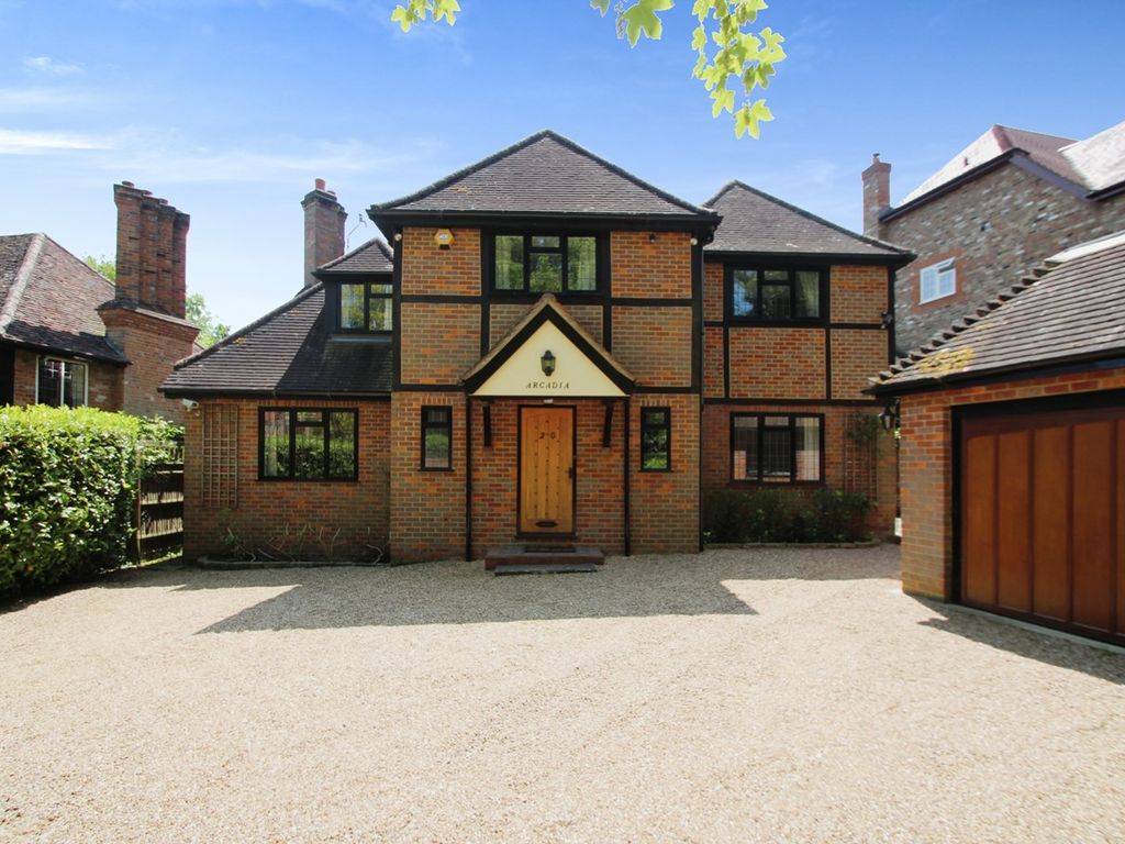 5 bed detached house to rent in South Park, Gerrards Cross SL9 Zoopla