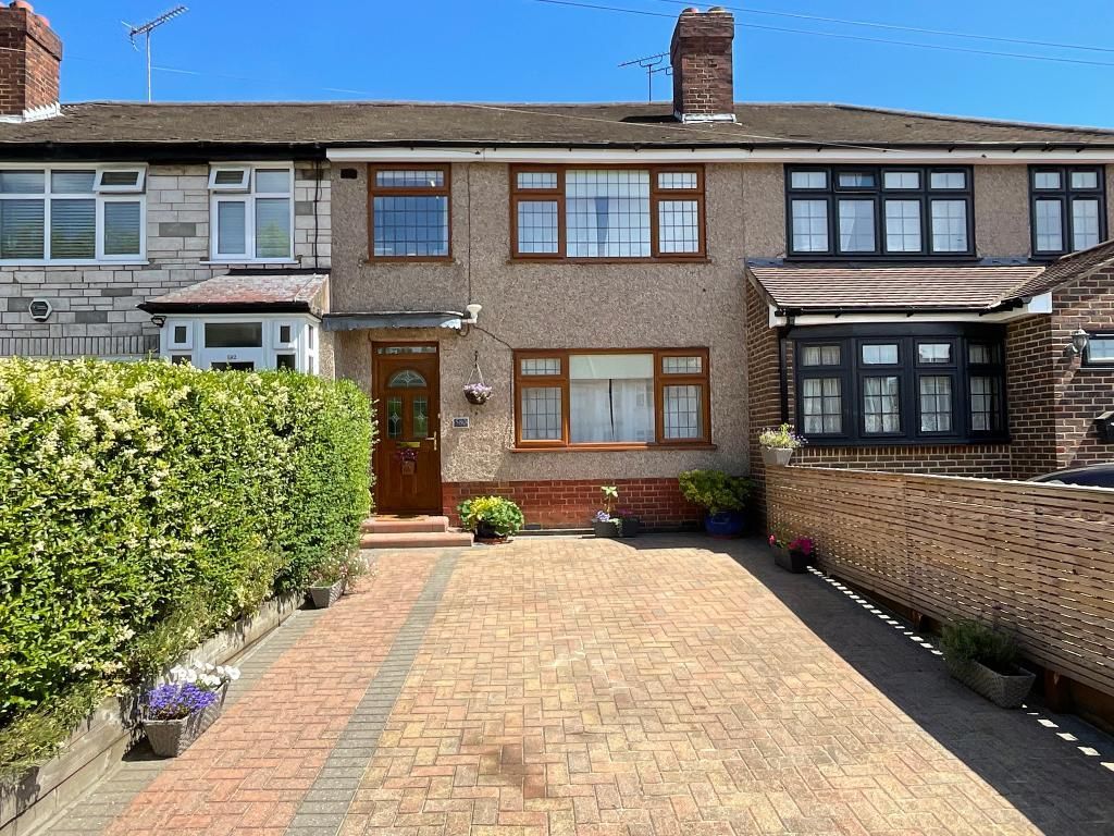 3 bed terraced house for sale in South End Road, Hornchurch, Essex RM12