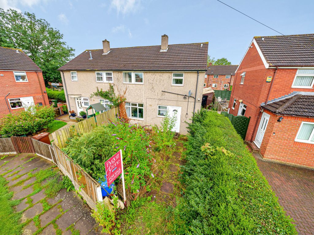 3 bed semidetached house for sale in Edendale Gardens, Lincoln LN1
