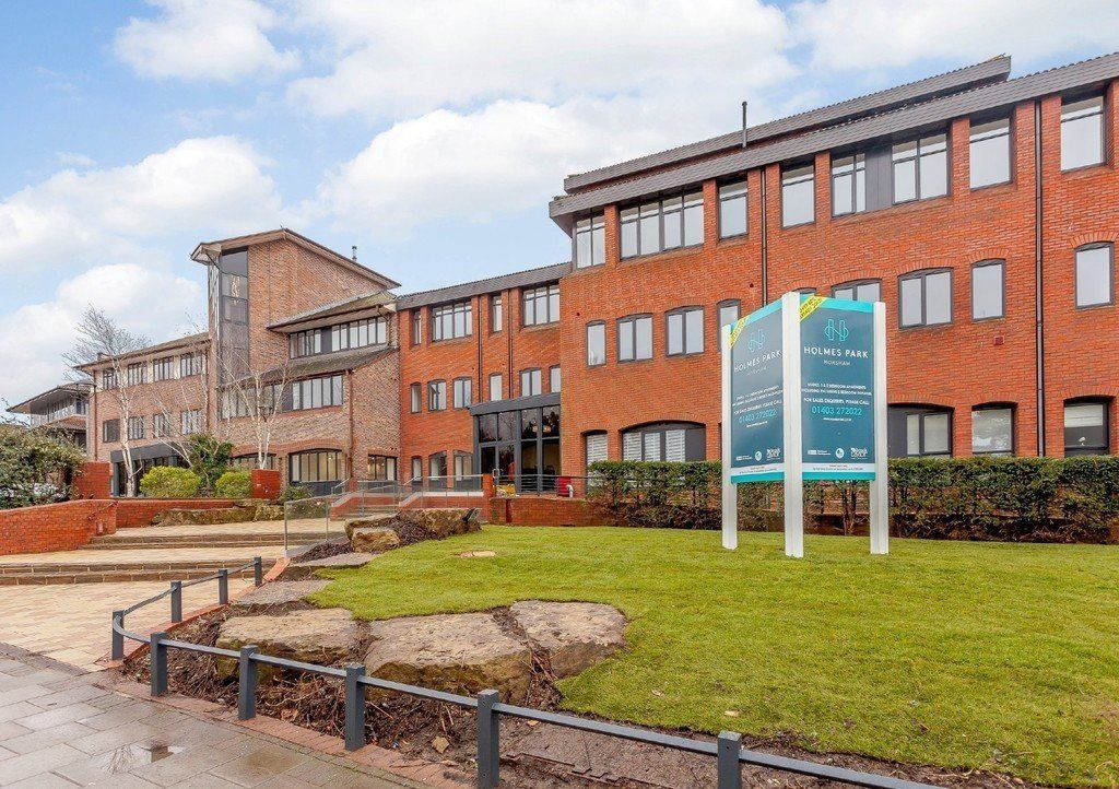 1 bed flat to rent in Holmes Park, North Street, Horsham RH12 Zoopla