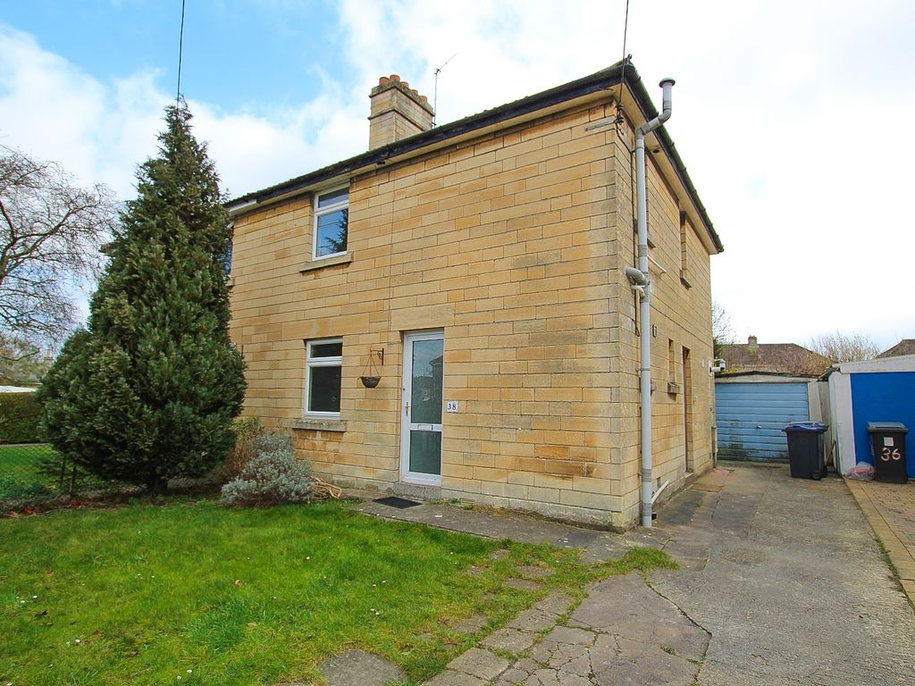 3 bed semidetached house for sale in St. Laurence Road, BradfordOn