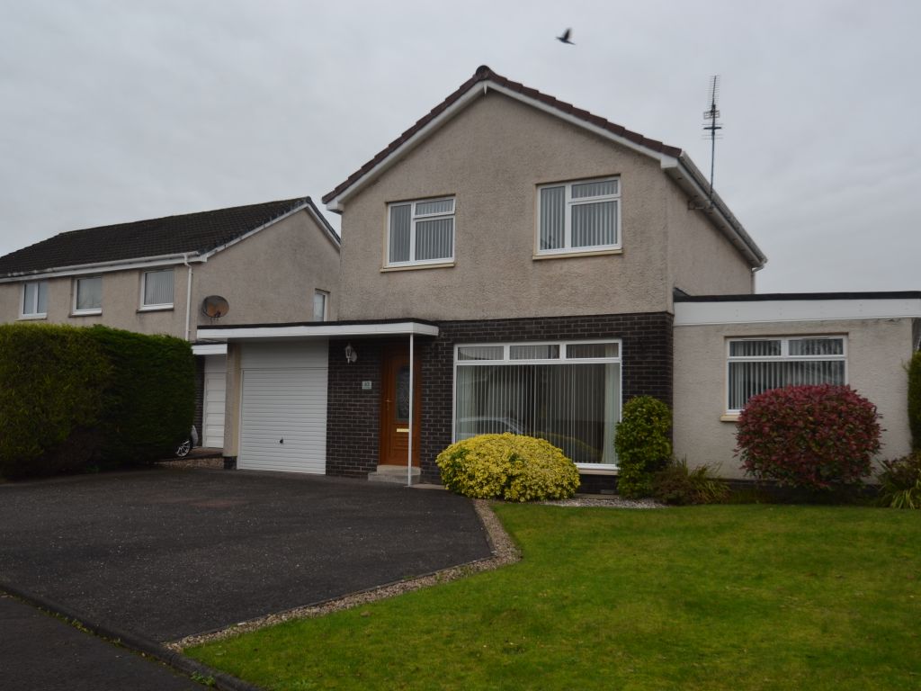 4 bed detached house to rent in The Cleaves, Tullibody, Alloa FK10 Zoopla
