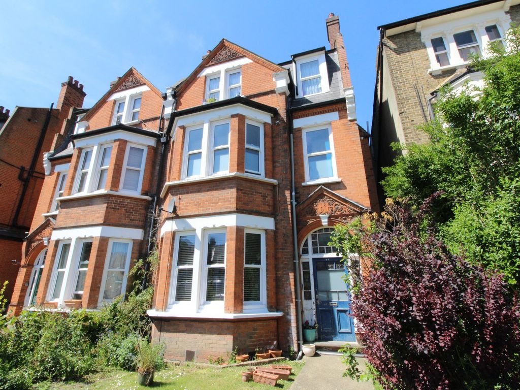 2 bed flat to rent in Newlands Park, Sydenham SE26 Zoopla