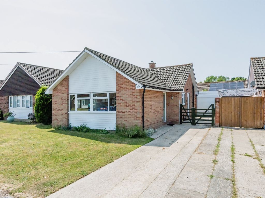 2 bed detached bungalow for sale in Stalham Way, Bognor Regis PO22 Zoopla