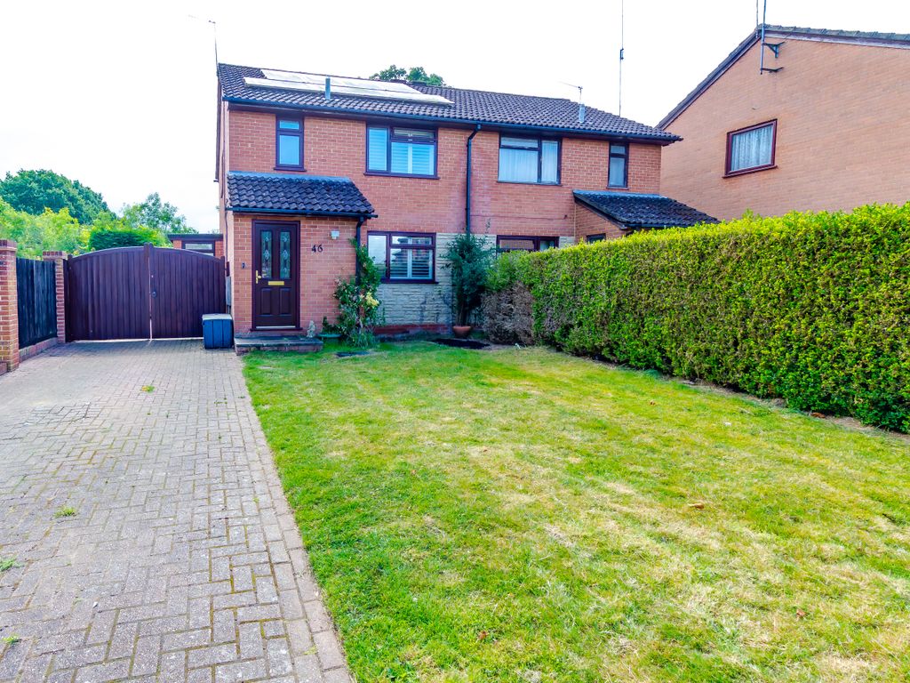 3 bed semidetached house for sale in Medway Drive, Forest Row RH18
