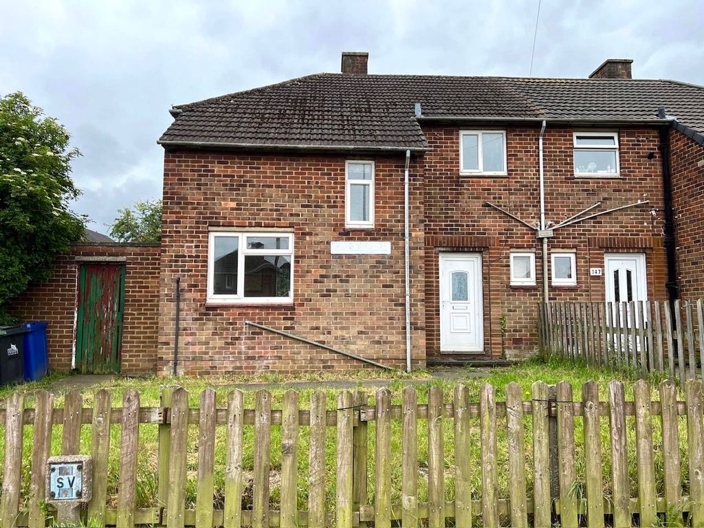 3 bed semidetached house for sale in Crosby Road, Grimsby DN33, £