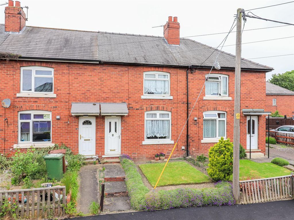 2 bed terraced house for sale in Moorhouse Terrace, Stanley, Wakefield