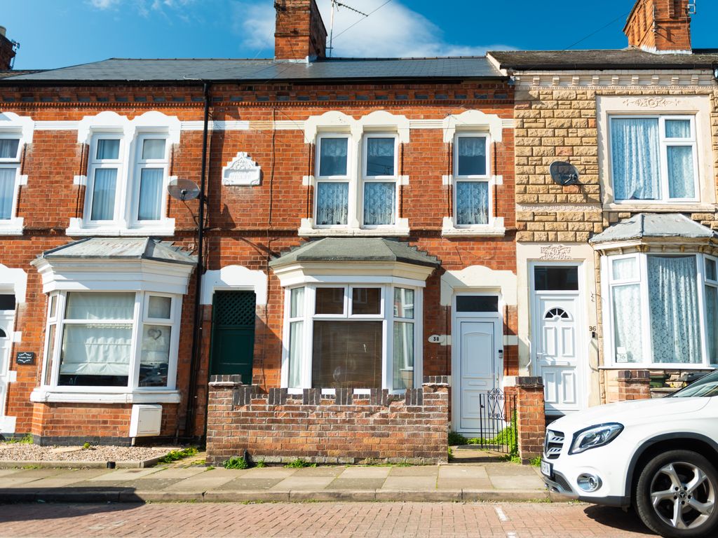 3 bed terraced house for sale in Healey Street, Wigston LE18 Zoopla